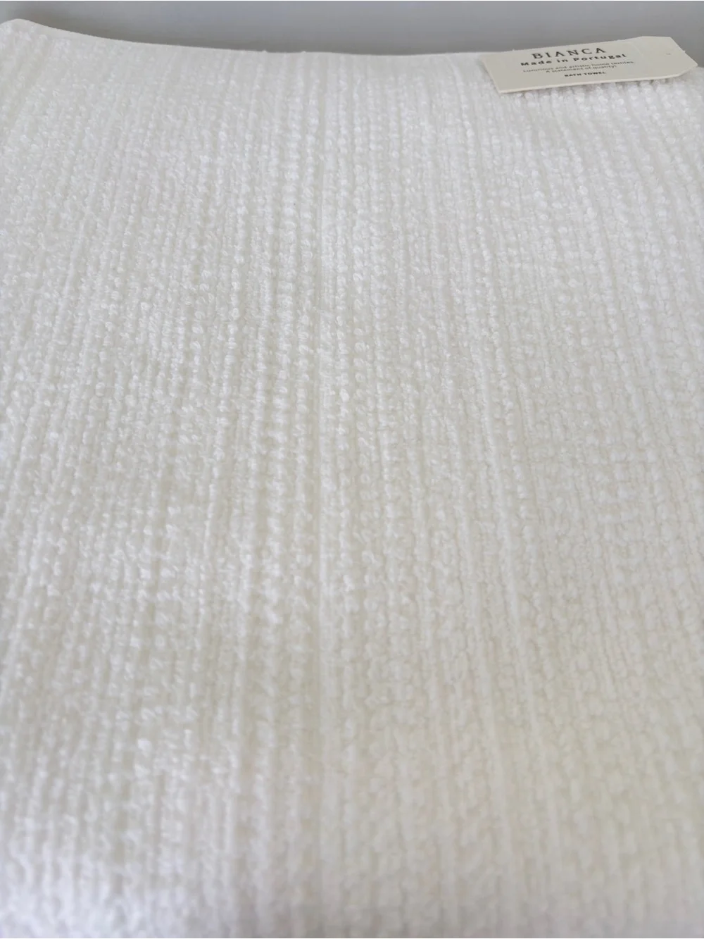 NWT Bianca White Bath Towels Set of 2 Luxury Spa with Frill Made in Portugal